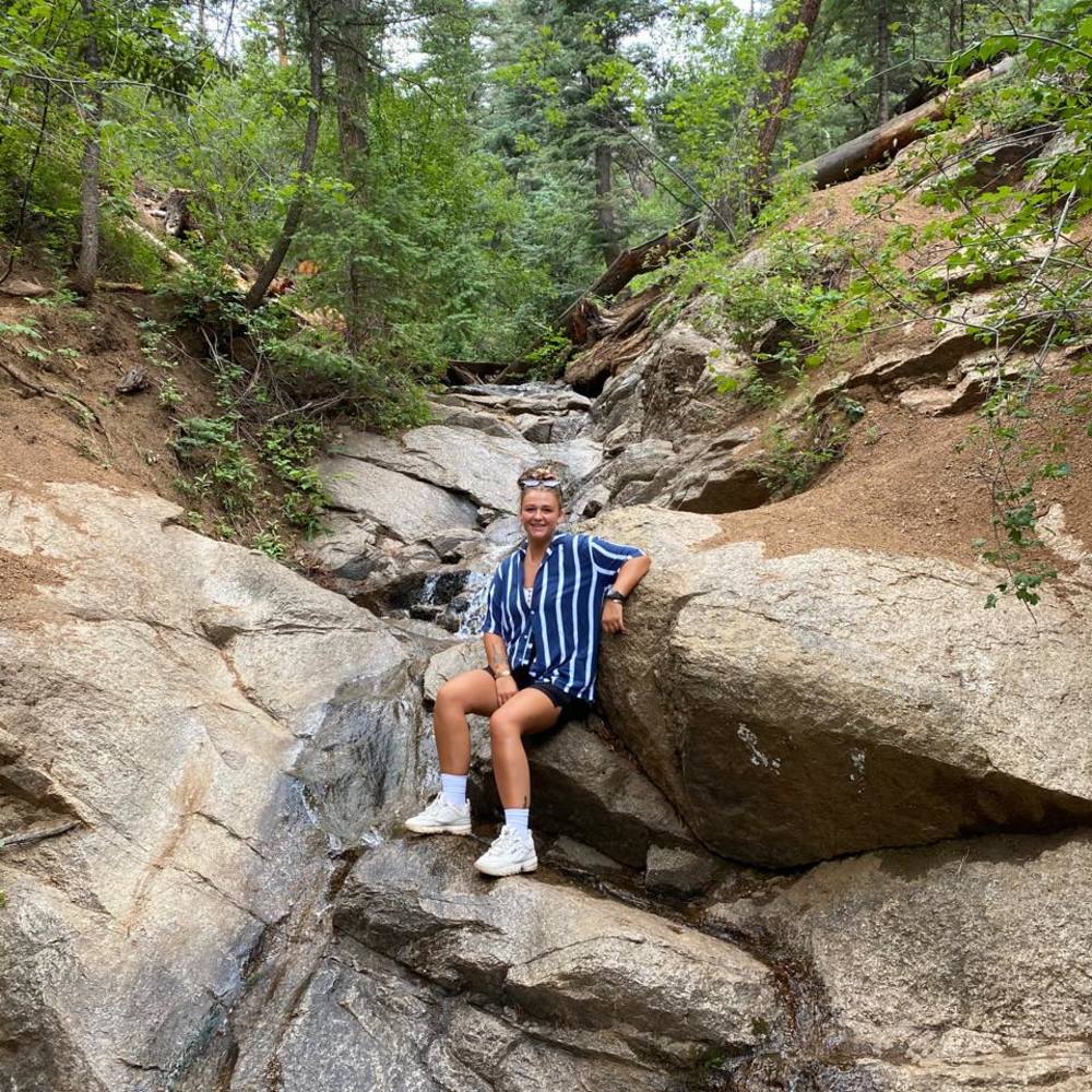 Meet your Posher, Cameron